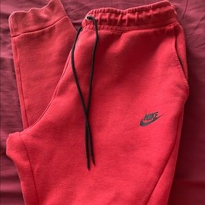 Nike tech pants sz L